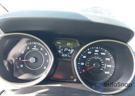 2014 Hyundai Elantra Se from USA, damaged, VIN 5NPDH4AE5EH483880